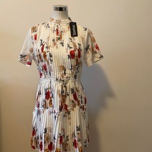 FLORAL Pleated Smocked Dress🌺